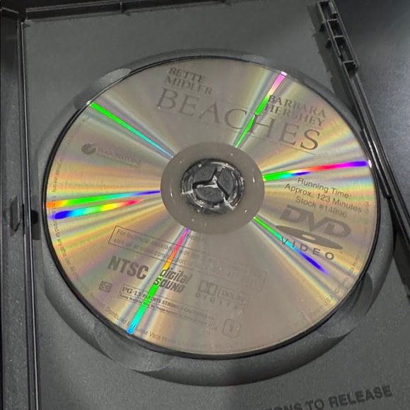 Beaches - DVD - Picture 4 of 5
